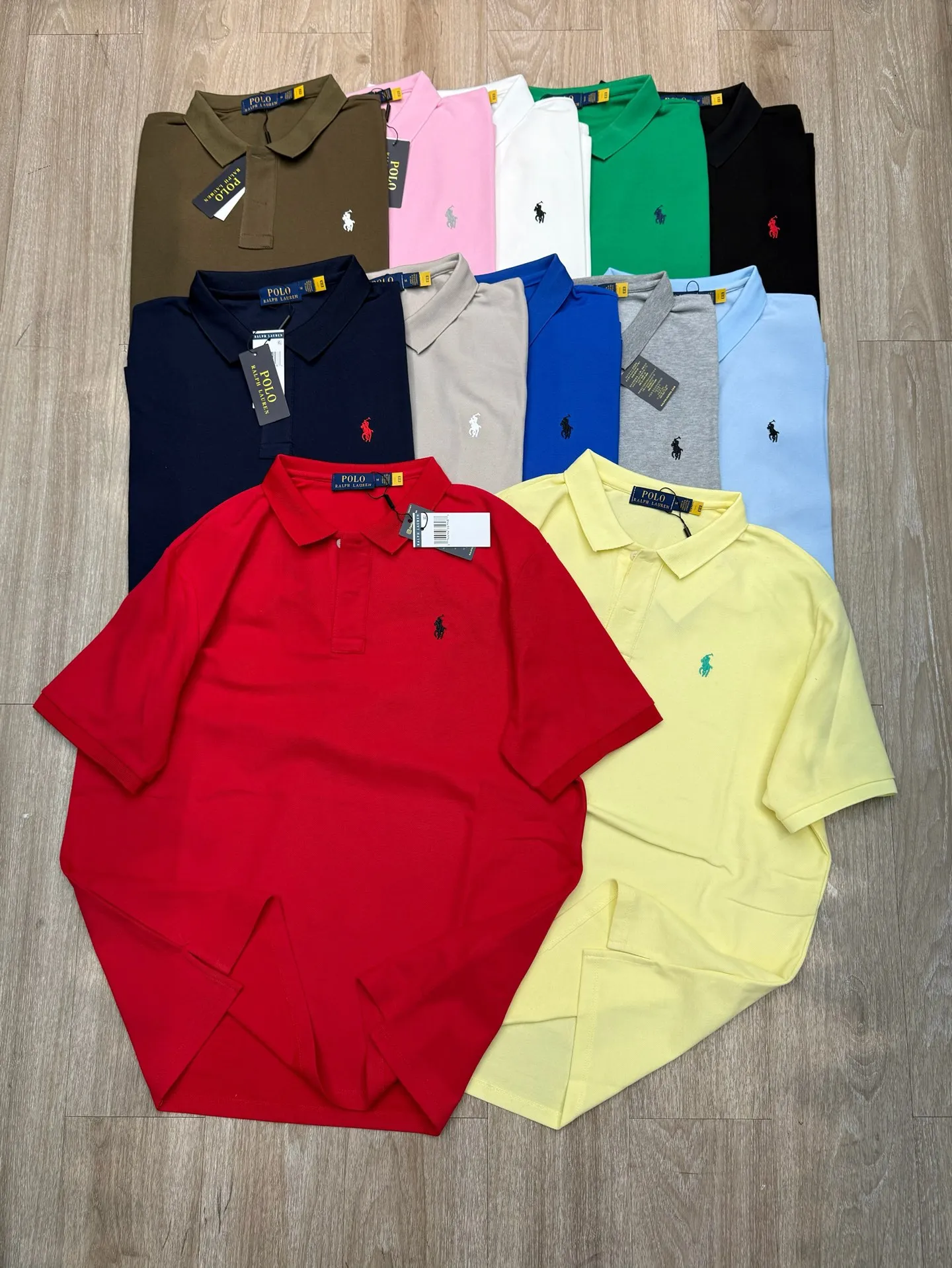 🅿️158 L14 #Ralph Lauren•Polo collar large version 2-button pony embroidered short-sleeved T-shirt ✅✅✅ Ready in stock Focus on quality Feel free to compare Size: XS S M L Color: Army Green Pink White Green Black Navy Khaki Klein Blue Gray Light Blue Big Red Yellow